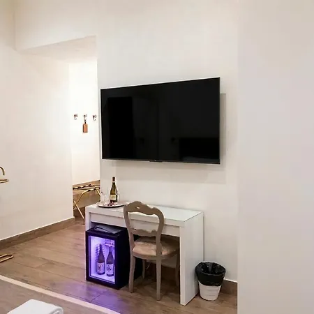 Art Atelier Accomodation Guest House-3